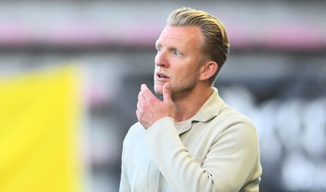 Fenerbahçe ve Feyenoord'un eski futbolcusu Dirk Kuyt iki grubun UEFA
