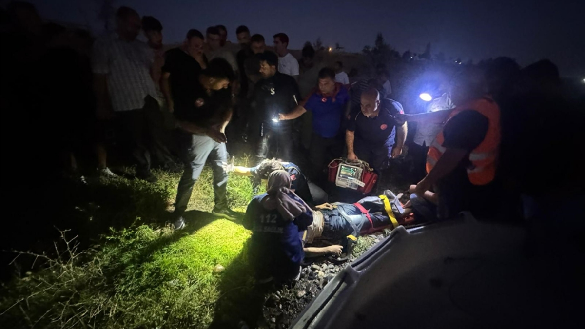 Sur ilçesinde dün akşam saatlerinde arkadaşının 'Köprüde ortadan kayboldu' tarafındaki