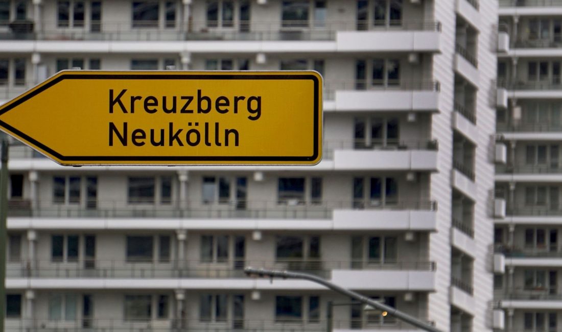Almanya'nın başşehri Berlin'de damar yolundan verdiği hususlarla en az 15