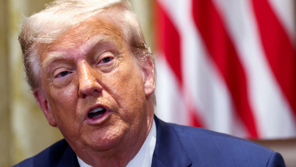ABD Başkanı Donald Trump, kız çocuklarına cinsel istismar ve fuhuş