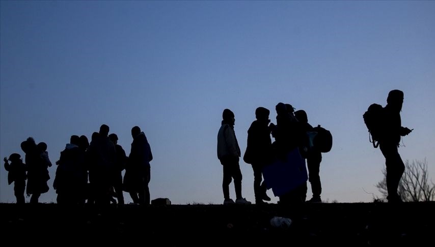 Edirne ve Kırklareli'nde yasa dışı yollarla yurda giren 28 kaçak