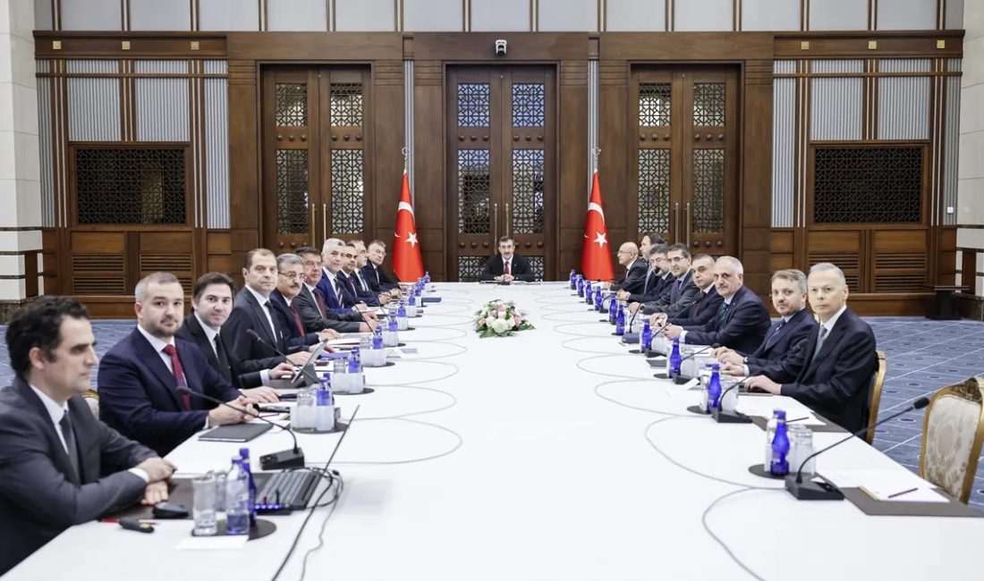 Cumhurbaşkanlığı Külliyesi'nde toplanan İktisat Uyum Şurası'na Cumhurbaşkanı Yardımcısı Cevdet Yılmaz