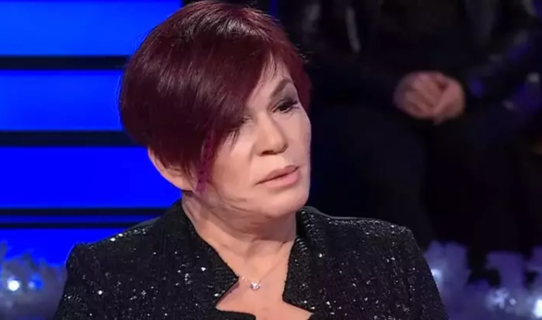 Ünlü sanatçı Emel Müftüoğlu, Sezen Aksu'nun doğum gününü toplumsal medyada