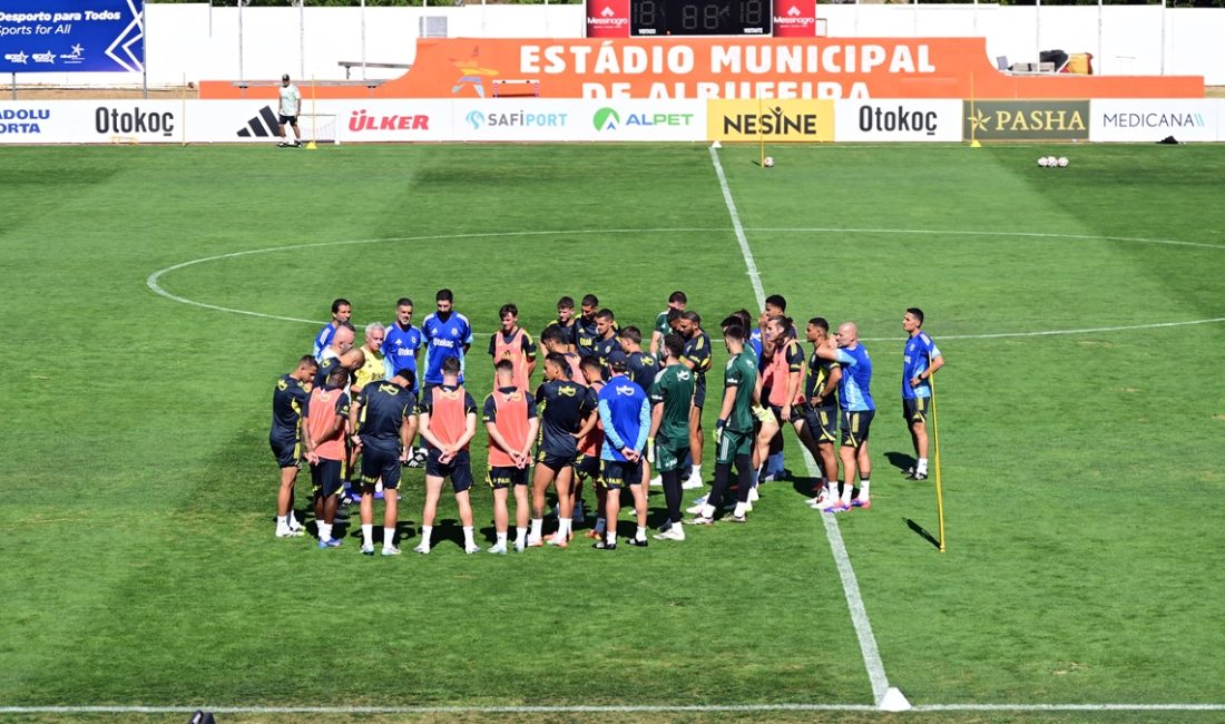 Fenerbahçe, yeni dönem öncesinde birinci hazırlık maçına Portekiz grubu Portimonense