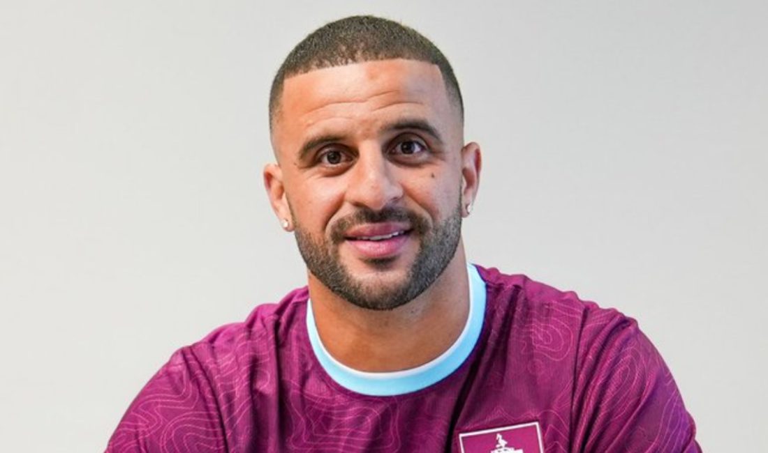 Fenerbahçe'nin gündeminde yer alan deneyimli futbolcu Kyle Walker, Premier Lig
