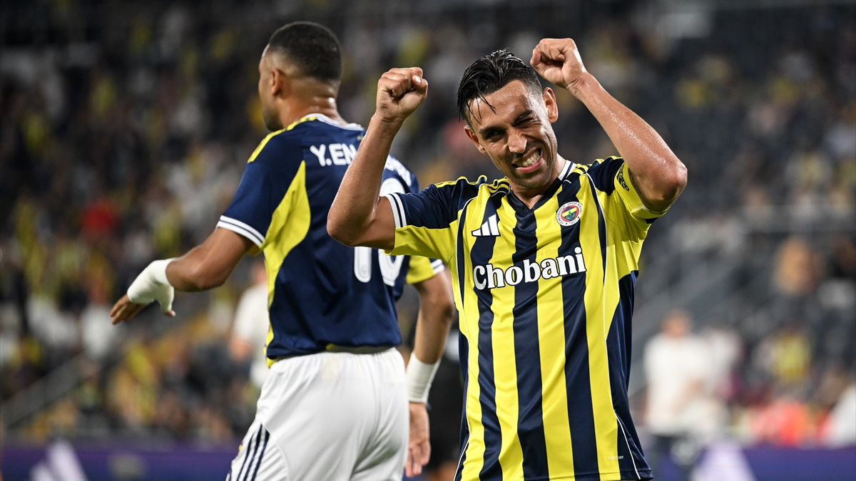 Fenerbahçe, dönem öncesi son hazırlık maçında İtalya'nın Lazio takımını 1-0