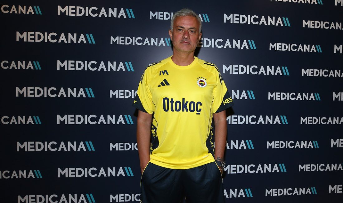 Fenerbahçe, yeni dönem öncesi sıhhat denetimlerine başladı. Jose Mourinho, teknik
