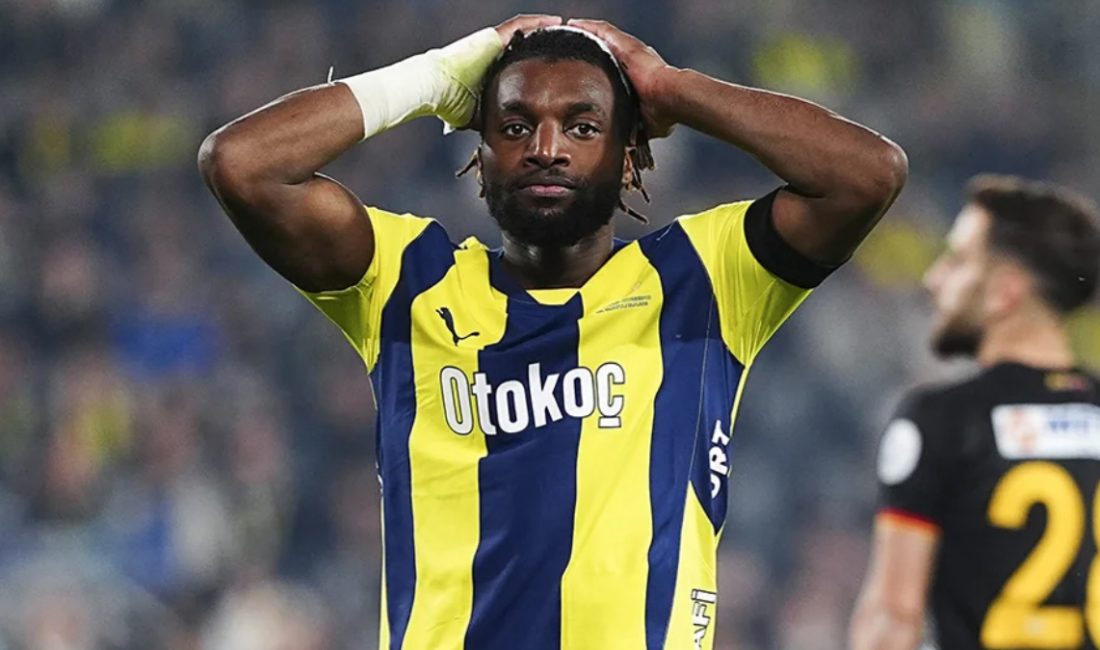 Fenerbahçe, eski futbolcusu Allan Saint-Maximin'in doping savlarına yanıt verdi.