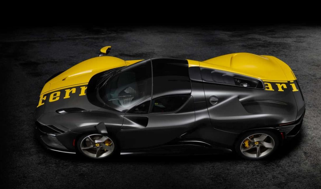 Ferrari, üretimi 599 adetle sonlu olan V12 motorlu Daytona SP3