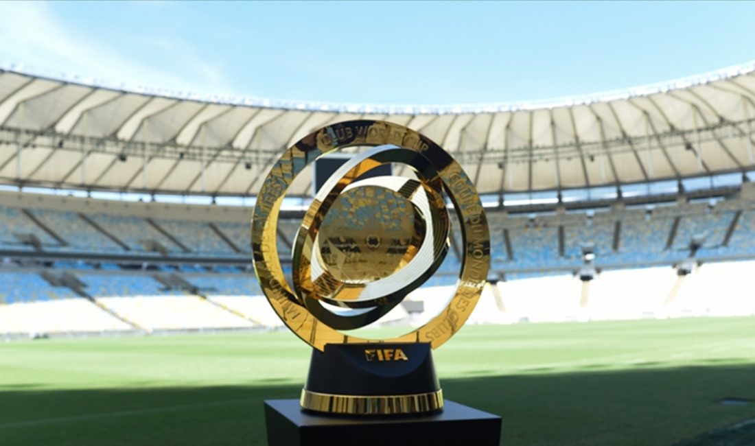 2025 FIFA Kulüpler Dünya Kupası'nda çeyrek final maçlarının heyecanı yaşanacak.