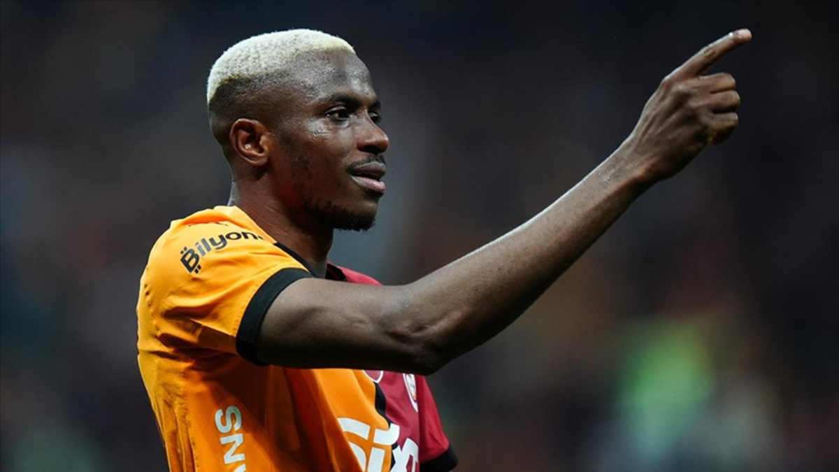 Napoli'nin, Galatasaray'ın yıldız golcü Victor Osimhen için yaptığı birinci teklifi