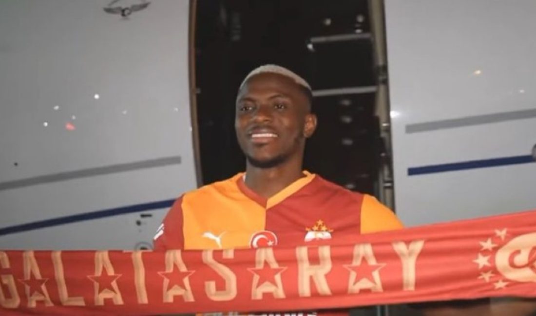 Galatasaray'ın geçen dönem kiraladığı Nijeryalı golcü Victor Osimhen, bu sefer