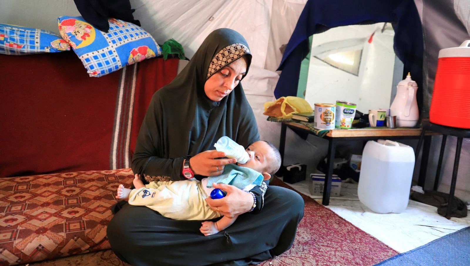 İsrail ablukası altındaki Gazze'de 50 bin gebe ve emziren bayan,