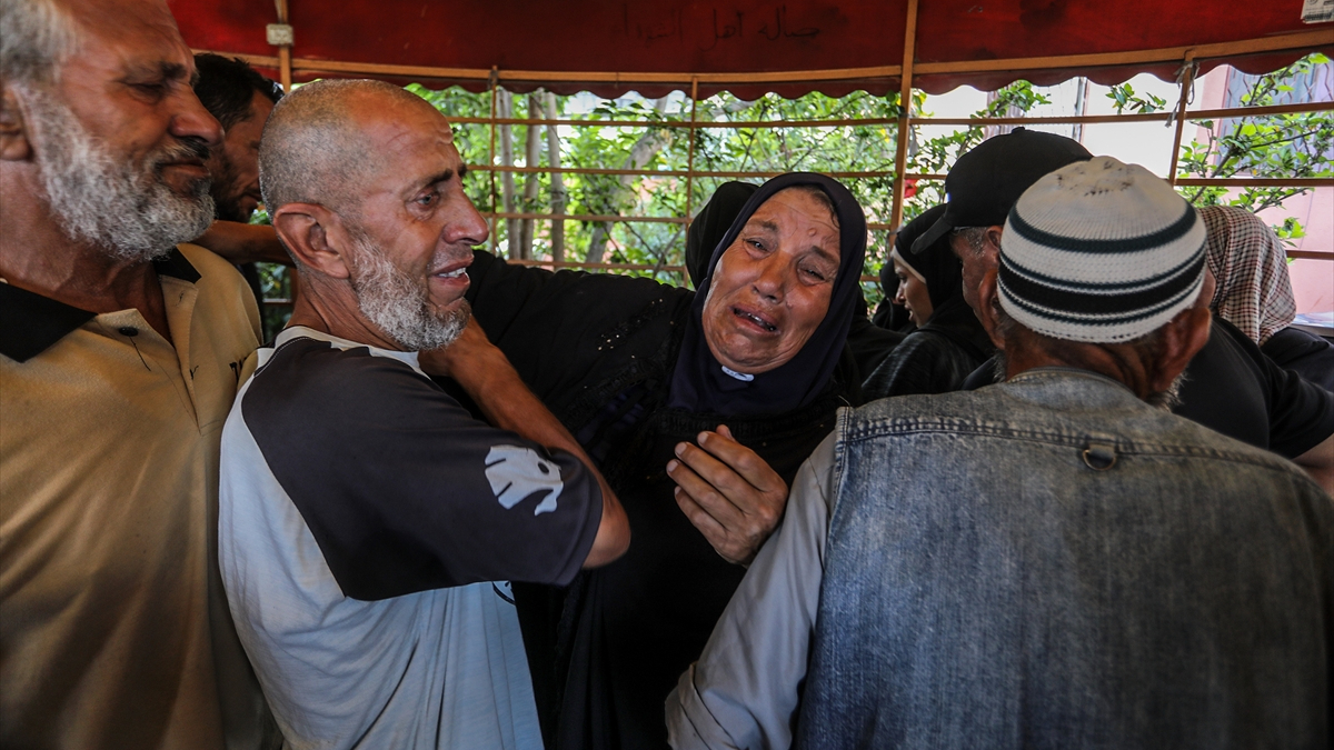 İsrail ordusunun, Gazze Şeridi'ne düzenlediği taarruzlarda hayatını kaybedenlerin sayısı son
