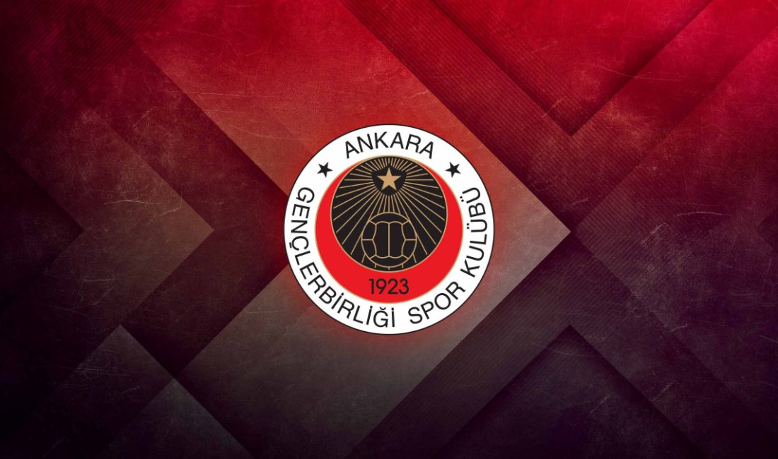 Süper Lig takımlarından Gençlerbirliği'nde Metehan Mimaroğlu ve Erhan Erentürk'ün mukaveleleri