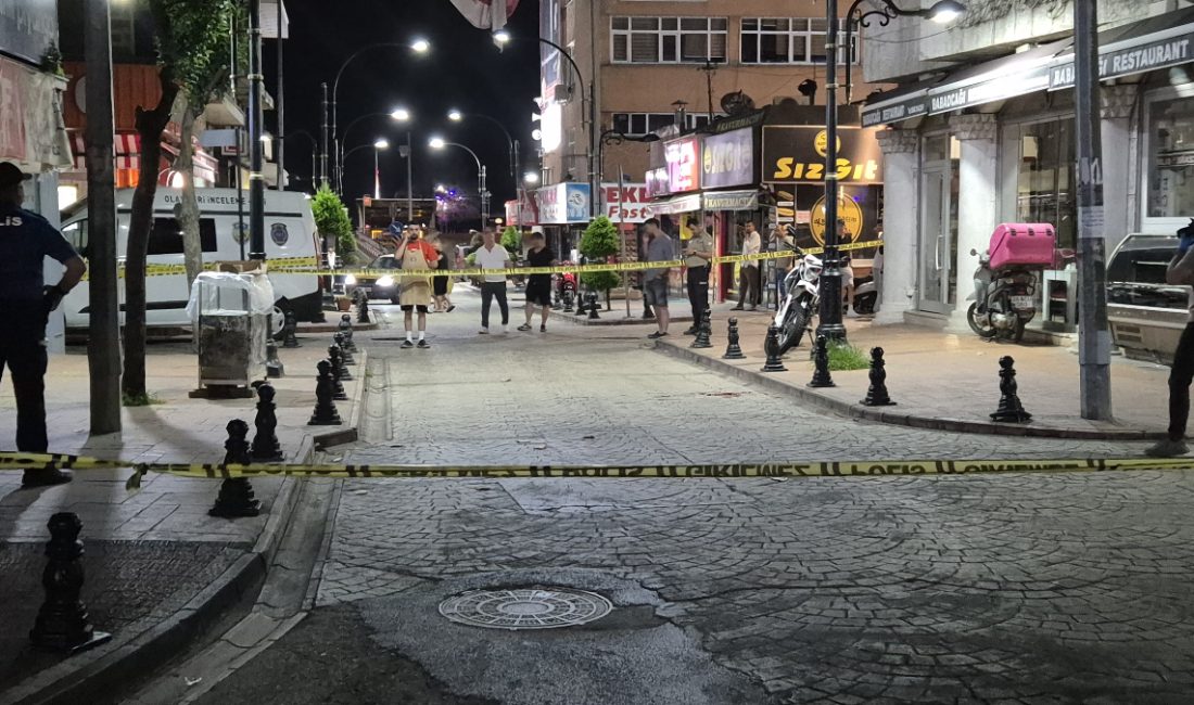 Bulancak ilçesinde, amca ile yeğen ortasında çıkan tartışma kanlı bitti.