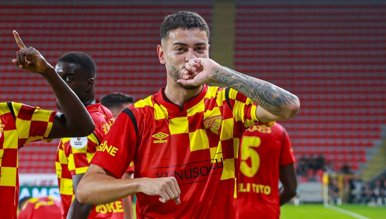 Trendyol Süper Lig'de geçtiğimiz döneme performansıyla damga vuran Göztepeli Romulo