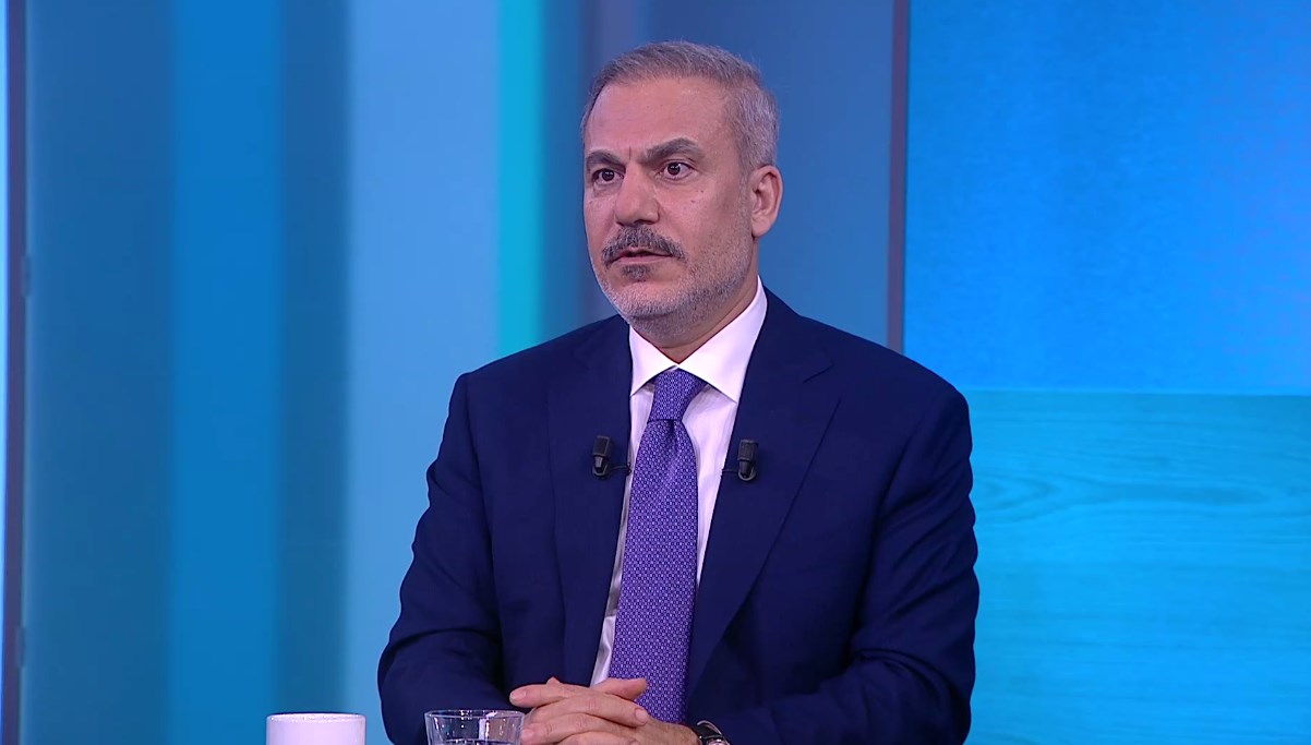 Dışişleri Bakanı Hakan Fidan, NTV'de katıldığı canlı yayında, Suriye'de SDG'nin