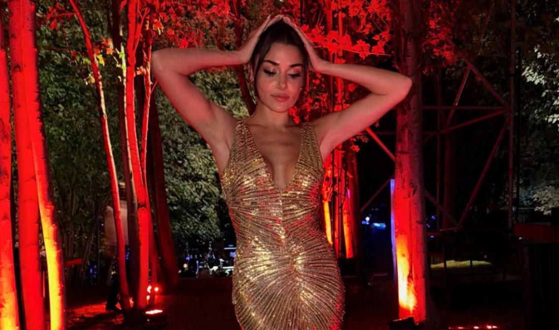 Son devrin en popüHande Erçel, sevgilisi Hakan Sabancı ile Lübnan'da