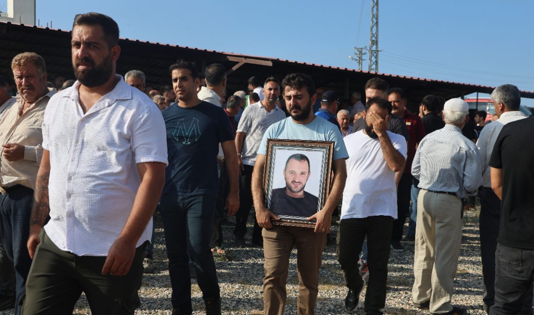 Samandağ ilçesinde yaşanan trafik kazası sonrası çıkan hengameyi ayırmak istediği