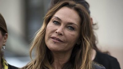 Gündem olan açıklamalarına devam eden ünlü sanatçı Hülya Avşar, 'Benden