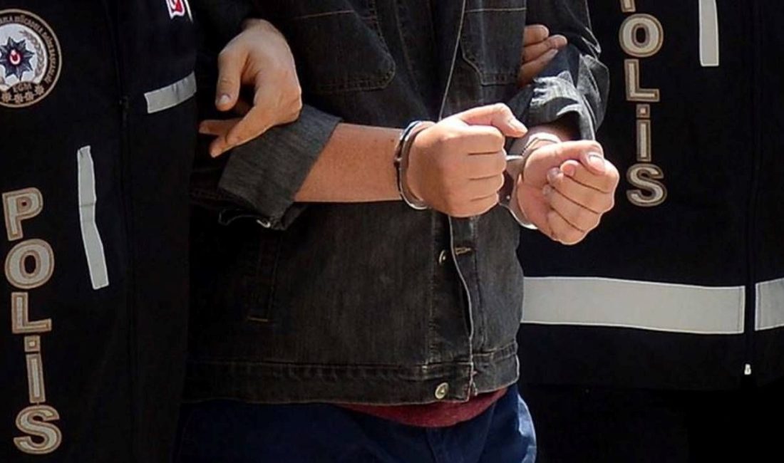 İstanbul'da düzenlenen "Huzur İstanbul" uygulamasında, çeşitli cürümlerden aranan 508 şüphelinin