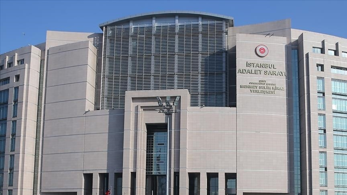 İstanbul Büyükşehir Belediyesi (İBB) İştirakler Başkanı Ertan Yıldız'ın ardından sürücüsü