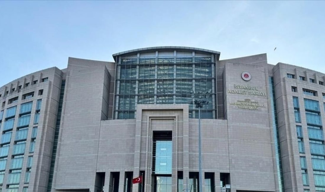 İstanbul Büyükşehir Belediyesine (İBB) yönelik yürütülen yolsuzluk soruşturması kapsamında ortalarında