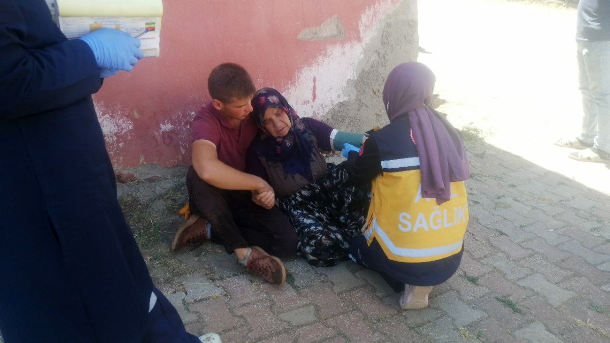 Yalvaç ilçesinde bir konutun odunluğunda çıkan yangın dehşet dolu anlara