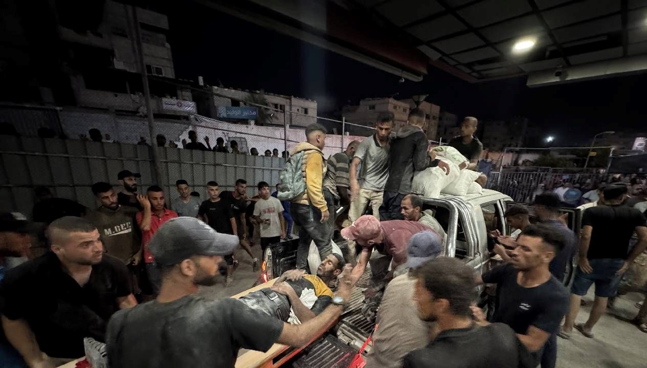 İsrail ordusunun Gazze'de dün düzenlediği taarruzlarda 44'ü insani yardım bekleyenler
