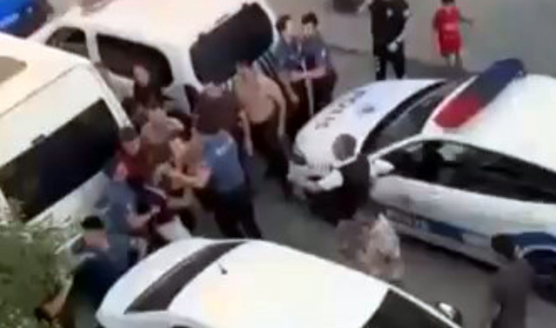 İstanbul Avcılar'da toplumsal medyada tartıştıktan sonra sokakta buluşan şüpheliler ortasında