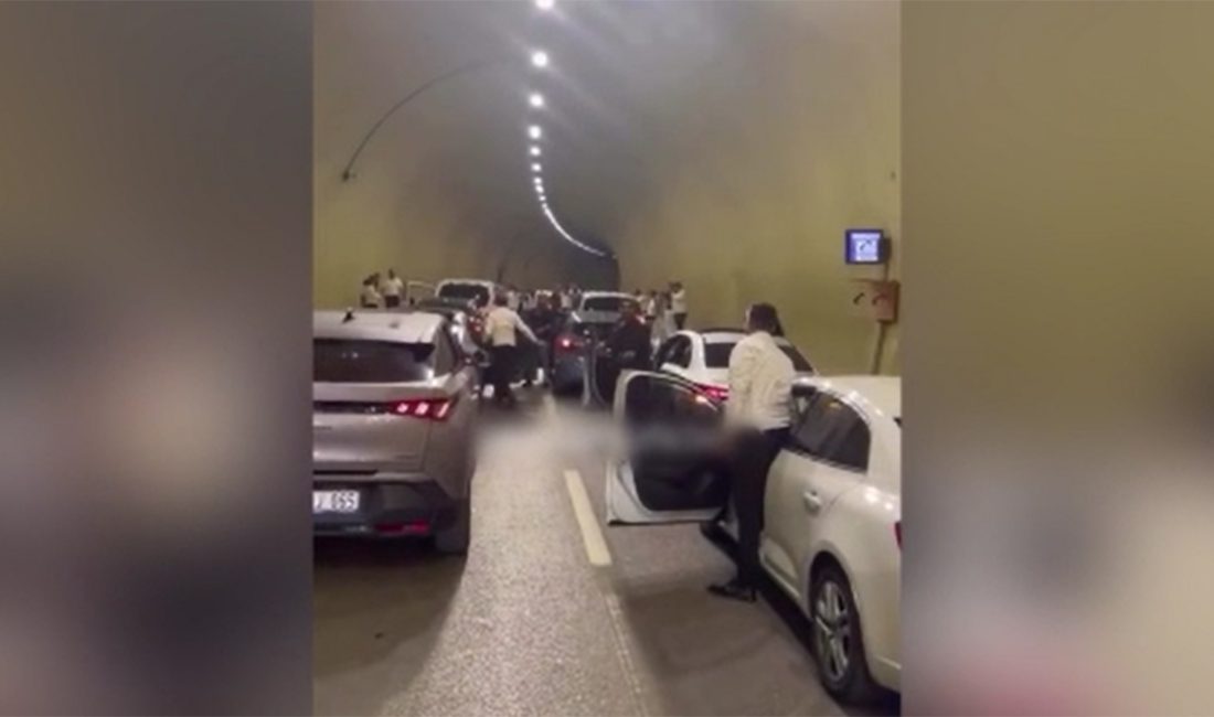 İstanbul Beykoz'da araçlarıyla konvoy oluşturarak trafik güvenliğini tehlikeye düşüren 7
