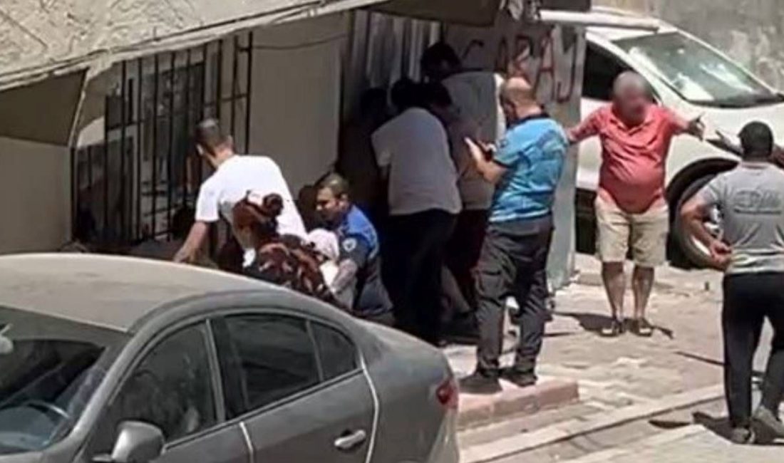 İstanbul Esenyurt'ta bir mesken sahibi, meskeni çöplüğe döndürdü savıyla kiracısını