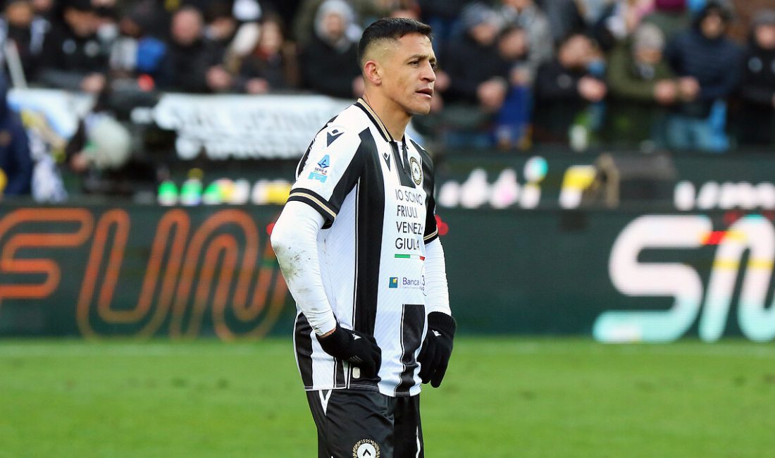 Fenerbahçe'nin, Udinese'den ayrılma kararı alan 36 yaşındaki yıldız isim Alexis