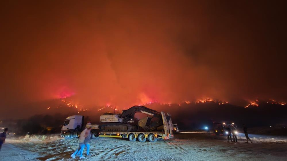 Karabük'ün Safranbolu ilçesinde ormanlık alanda çıkan yangına müdahale 4. gününde