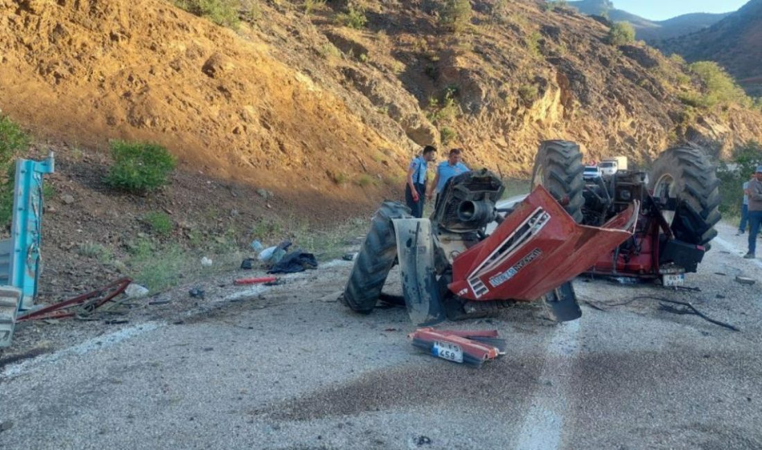 Karaman'da devrilen traktörün altında kalan 56 yaşındaki şoför ömrünü yitirdi.