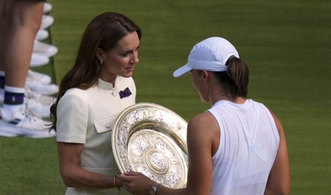 Wimbledon Tenis Turnuvası'nın 13'üncü gününde, bayanlar tekler finalini seyreden Prenses