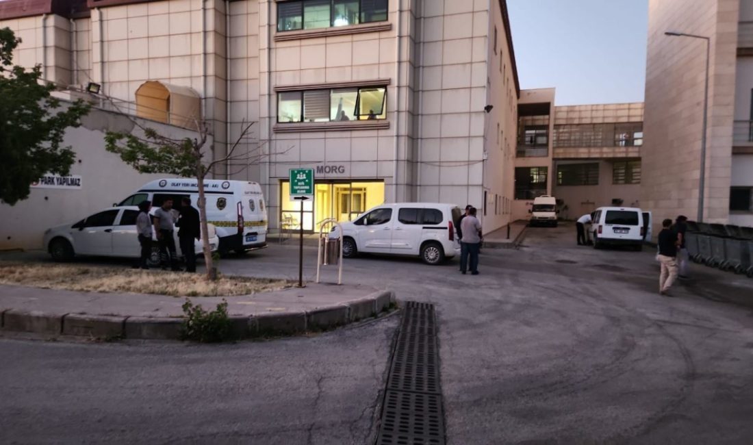 Melikgazi ilçesinde yabancı asıllı iki küme ortasında çıkan arbedede 1'i