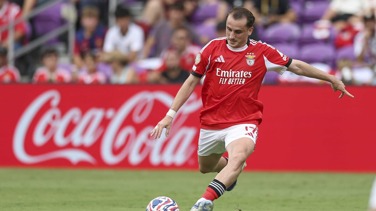 Benfica forması giyen ulusal futbolcu Kerem Aktürkoğlu, bu yaz Portekiz