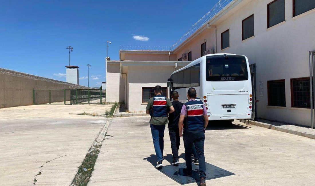 8 yıl 4 ay mutlaklaşmış mahpus cezası bulunan zanlı, Bingöl’de