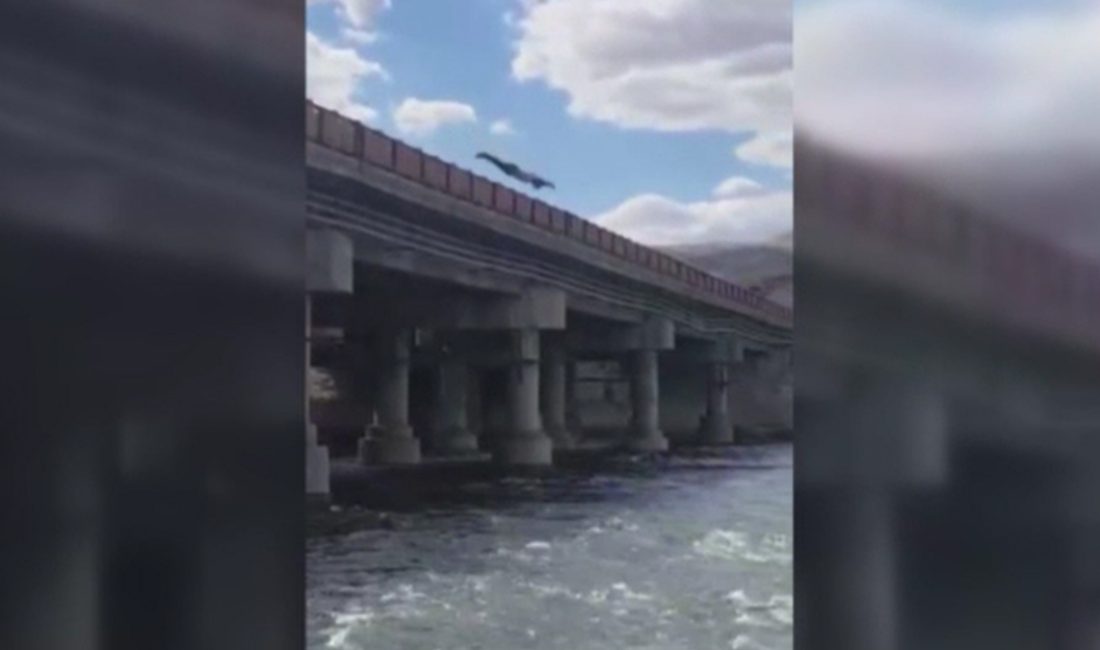 Kırıkkale'de arkadaşlarıyla iddialaşarak köprüden Kızılırmak'a atlayan Suriye asıllı genç kayboldu.