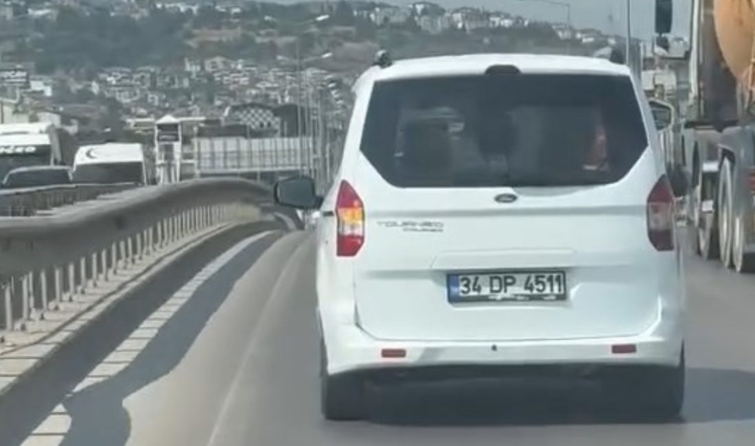 İzmit ilçesi D-605 kara yolunda hafif ticari araç şoförünün hasta