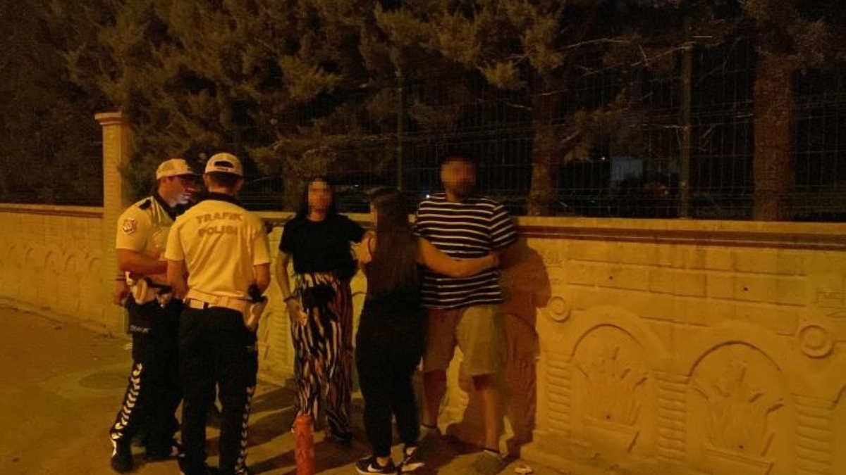 Selçuklu ilçesinde polis takımlarının dur ihtarına uymayarak polisten kaçan şoförün