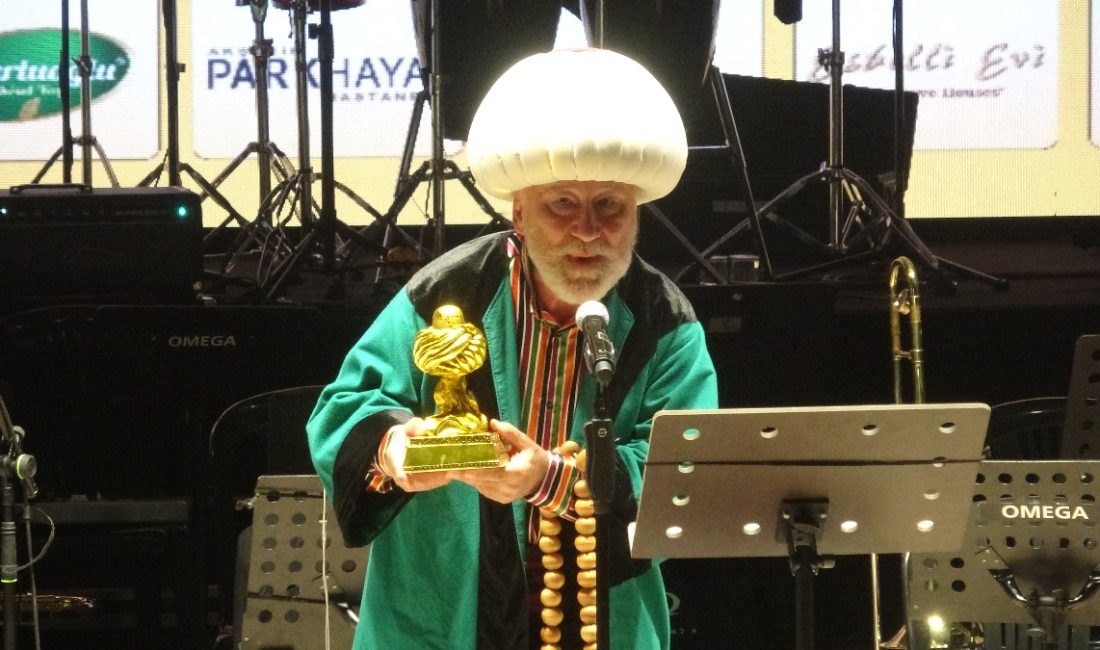 Akşehir'de, Nasreddin Hoca'nın ideolojisini dünyaya yaymak için yapılan şenlikte, temsili