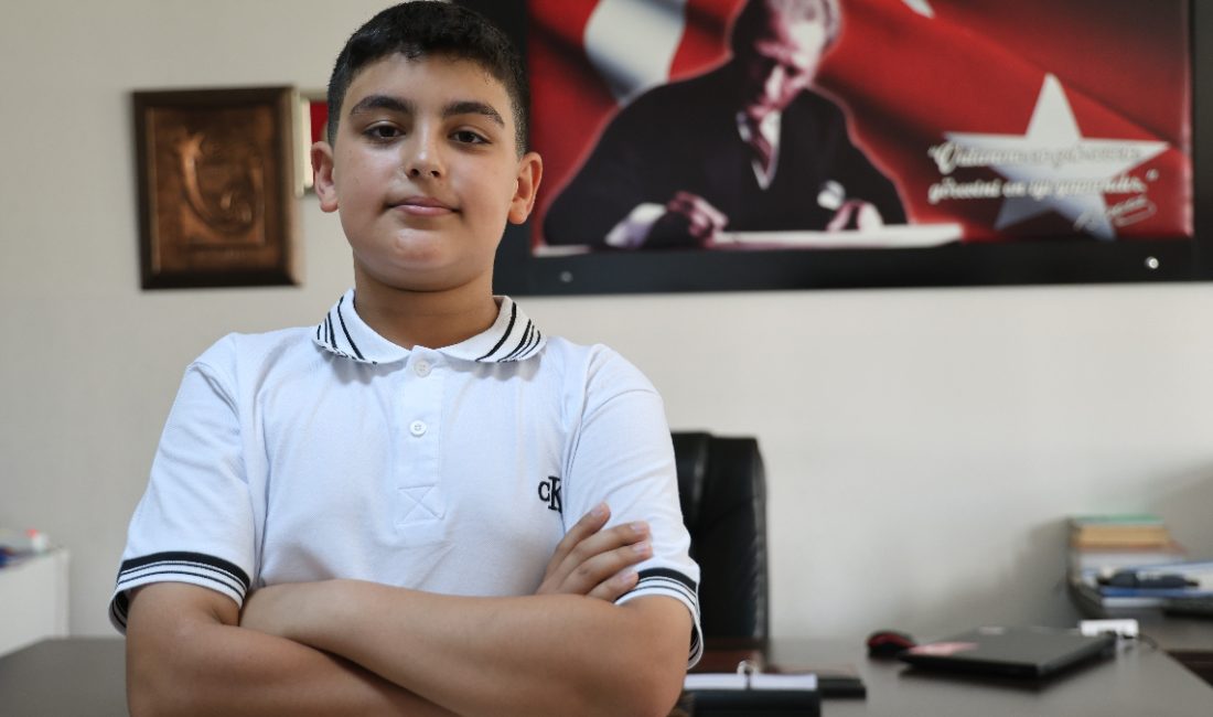 Elazığ'da LGS'de 500 tam puan alarak Türkiye birincileri ortasına giren