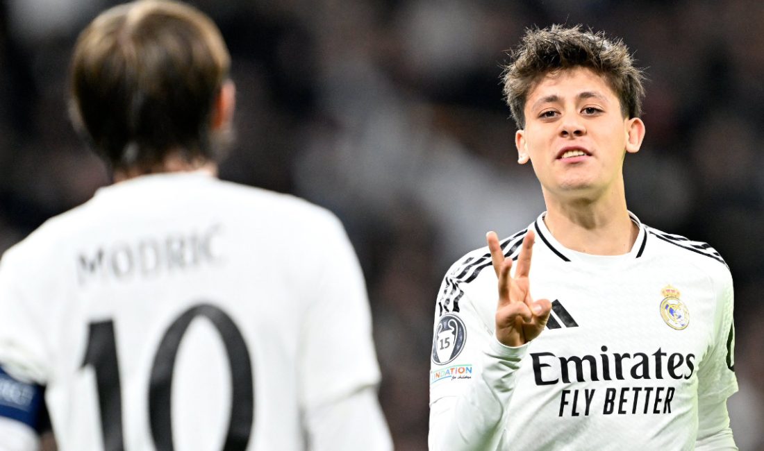 Real Madrid'den ayrılan Luka Modric, 10 numaralı formasını Arda Güler'e