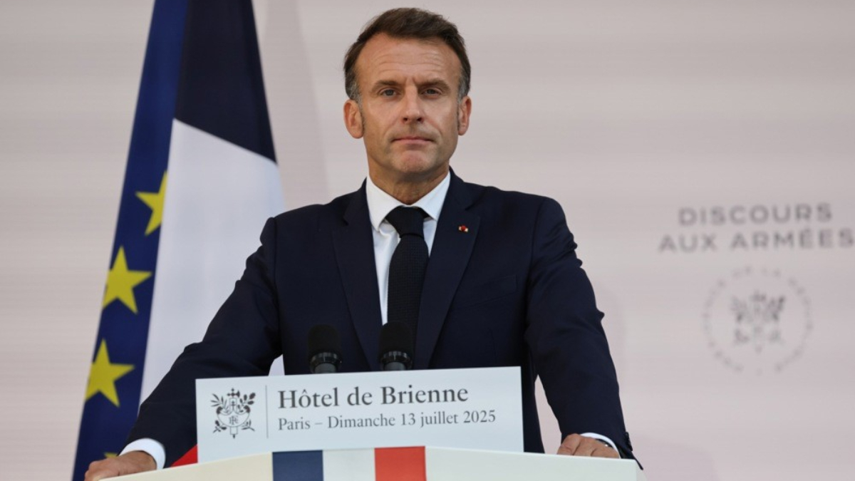 Fransa Cumhurbaşkanı Emmanuel Macron, gelecek 2 yıl içinde savunma sanayiine