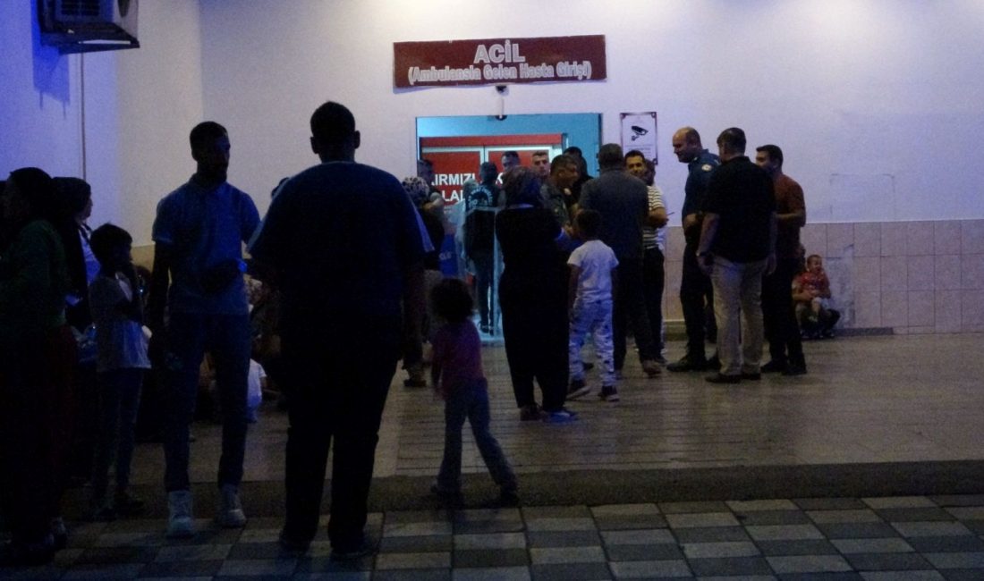 Malatya'nın Yeşilyurt ilçesinde tartıştığı eşinin 20'den fazla bıçak darbesiyle ağır