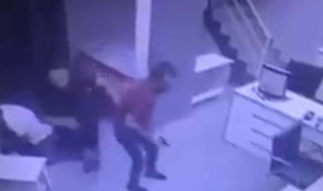 Şehzadeler ilçesinde, alacak sıkıntısı nedeniyle çıkan silahlı hengamede işletme sahibi