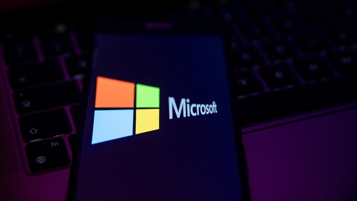 Teknoloji şirketi Microsoft, çalışanlarının yaklaşık yüzde 4'ünü işten çıkaracağını açıkladı.